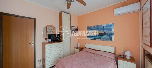 3-salle Duplex à Muggiò, Italy No. 201642 25