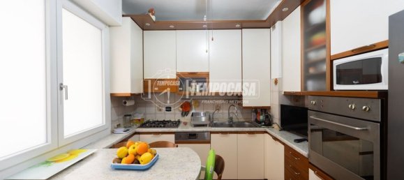 3-salle Duplex à Muggiò, Italy No. 201642 10