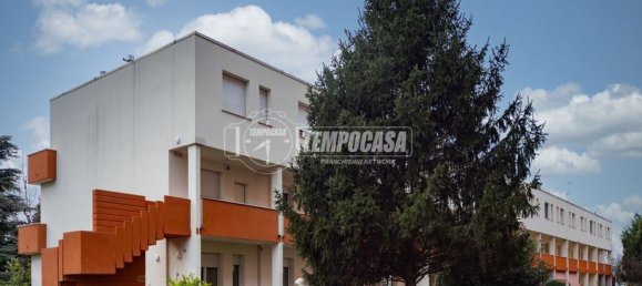 3-salle Duplex à Muggiò, Italy No. 201642 41