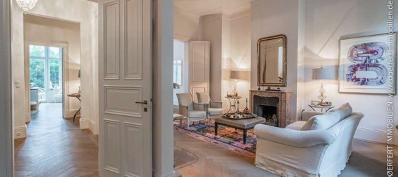 7 bedrooms Villa in Eimsbuttel, Germany No. 28582 3