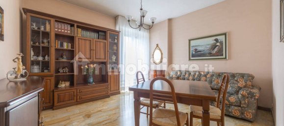 1 Schlafzimmer Wohnung in Milan, Italy, Nr. 341927 2