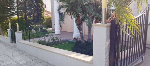 3 bedrooms Villa in Agios Tychonas, Cyprus No. 15635 12