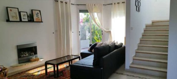 3 bedrooms Villa in Agios Tychonas, Cyprus No. 15635 9