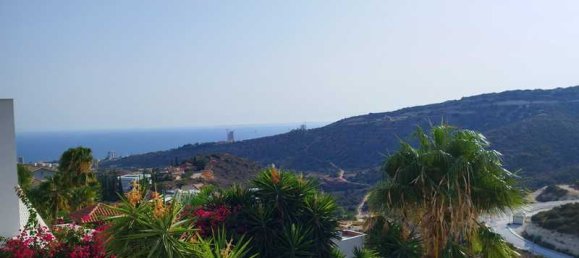 3 bedrooms Villa in Agios Tychonas, Cyprus No. 15635 16