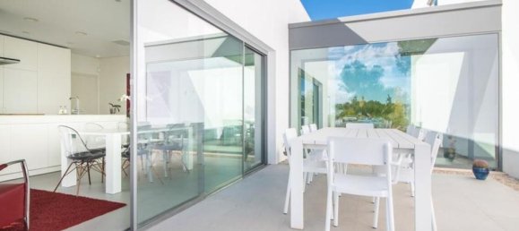 Villa de 4 dormitorios en Dehesa De Campoamor, Spain No. 189209 7