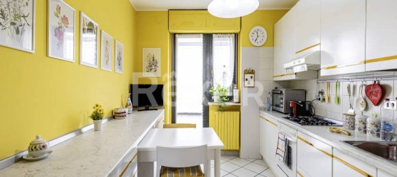 Apartamento de 4 habitaciónes en Turin, Italy No. 267485 12