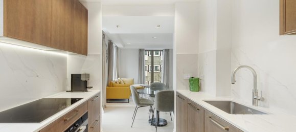 2 bedrooms Apartment in London, United Kingdom No. 13283 3