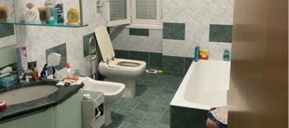 4 rooms Apartment in Settimo Milanese, Italy No. 4603 6