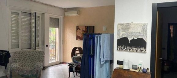 4 rooms Apartment in Settimo Milanese, Italy No. 4603 9