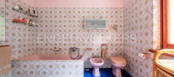 Villa de 3 dormitorios en Ranco, Italy No. 126133 14