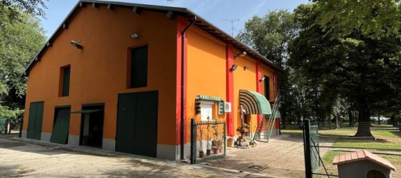 3غرفة منزل في Bologna, Italy رقم 166844 5