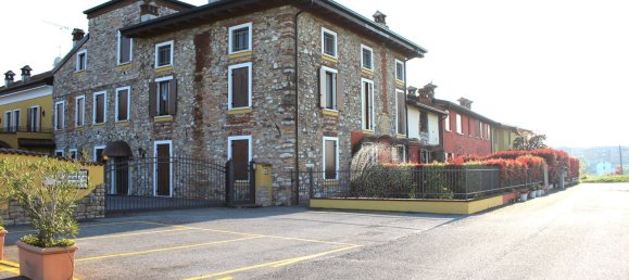 2 rooms Apartment in Desenzano del Garda, Italy No. 187862 2