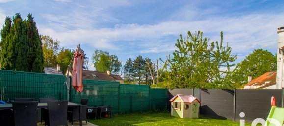 3 bedrooms House in Elancourt, France No. 285804 5