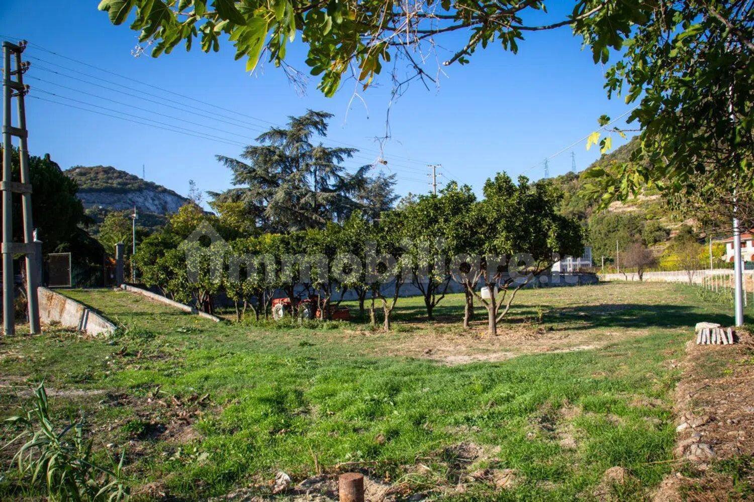 Terreno en Pietra Ligure, Italy 400 m² No. 273521