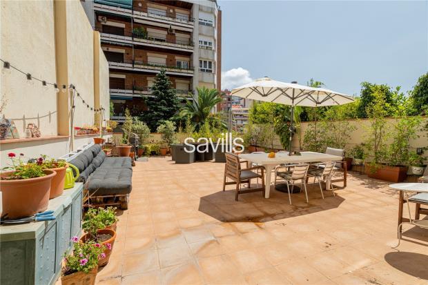 5 غرف نوم شقة في Barcelona, Spain رقم 182357