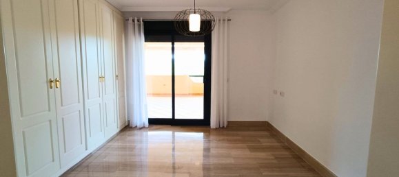 3 Schlafzimmer Wohnung in Cadiz, Spain, Nr. 140991 10
