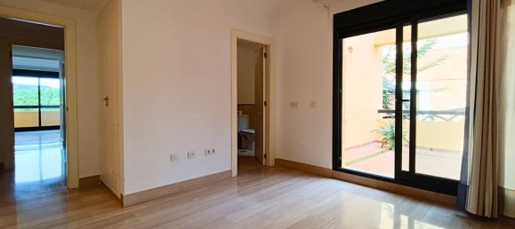 3 Schlafzimmer Wohnung in Cadiz, Spain, Nr. 140991 8