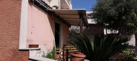 6 bedrooms Villa in Pomezia, Italy No. 186365 13