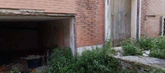 6 bedrooms Villa in Pomezia, Italy No. 186365 20