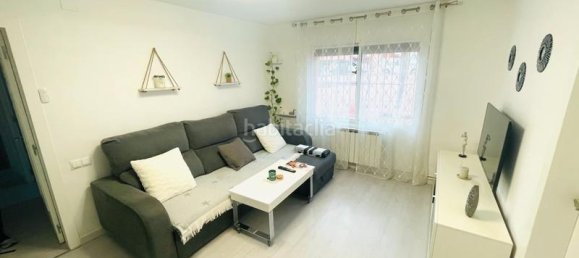 2 Schlafzimmer Wohnung in Santa Coloma de Gramenet, Spain, Nr. 161576 2