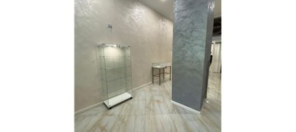 1 room Commercial property in Turin, Italy No. 308545 6