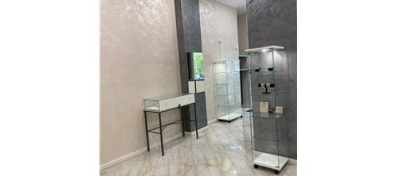 1 room Commercial property in Turin, Italy No. 308545 10