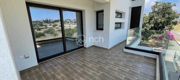 2 bedrooms Apartment in Limassol, Cyprus No. 10900 9