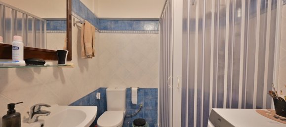 Propiedad comercial de 4 dormitorios en Voula, Greece No. 7448 21