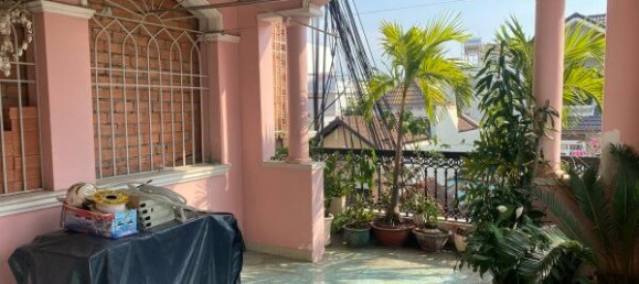 64m² House in District 7, Vietnam No. 13089 4