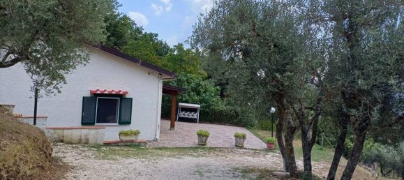 2 bedrooms House in Muro Lucano, Italy No. 33807 28