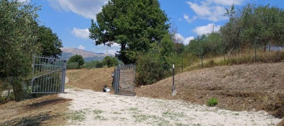 2 bedrooms House in Muro Lucano, Italy No. 33807 27