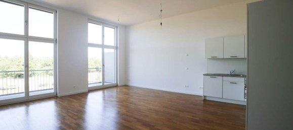 Квартира с 2 комнатами в Лихтерфельде, Германия № 333153 7