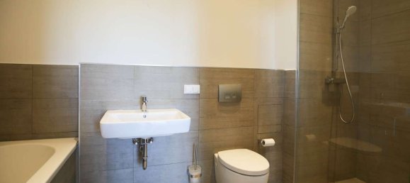 Квартира с 2 комнатами в Лихтерфельде, Германия № 333153 4