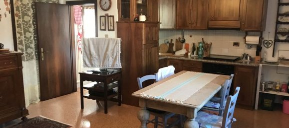 3 rooms House in Padua, Italy No. 86636 4