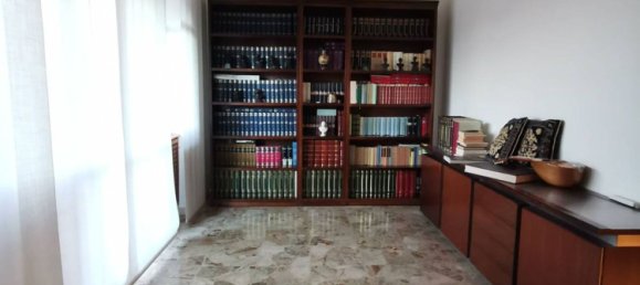 5 rooms Apartment in Sulmona, Italy No. 156030 7
