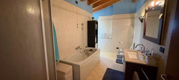 Casa de 7 habitaciónes en Travagliato, Italy No. 55710 10