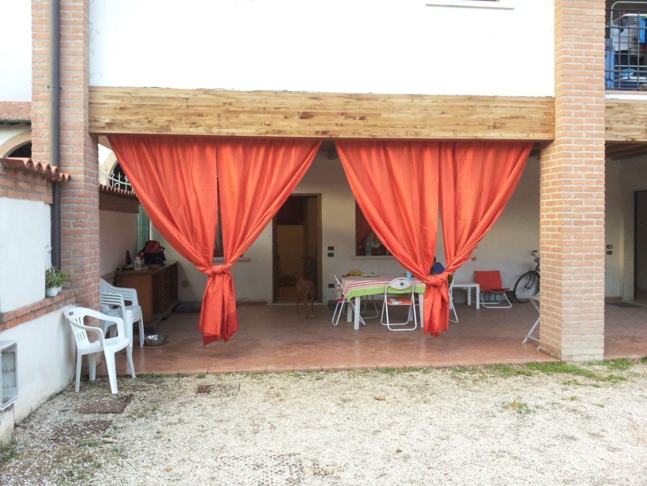 Casa de 7 habitaciónes en Travagliato, Italy No. 55710