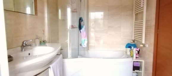 Apartamento de 4 dormitorios en Carrara, Italy No. 334792 15