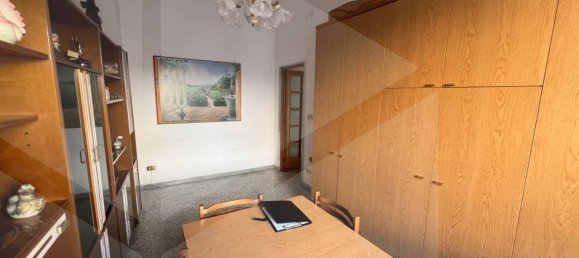 Apartamento de 2 habitaciónes en Bari, Italy No. 24010 15