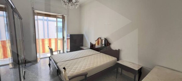 Apartamento de 2 habitaciónes en Bari, Italy No. 24010 5