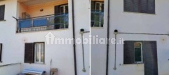 3 Schlafzimmer Haus in Latina, Italy, Nr. 208622 5