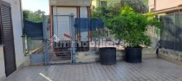 3 Schlafzimmer Haus in Latina, Italy, Nr. 208622 4