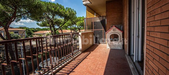 3 bedrooms Apartment in Rome, Italy No. 262577 12