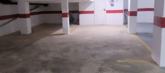  Parking in Torrevieja, Spain No. 181445 2