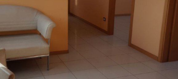 مكتب في San Benedetto del Tronto, Italy 91متر مربع رقم 98738 3