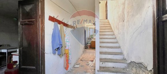 6 rooms House in Borgo Val di Taro, Italy No. 71084 29