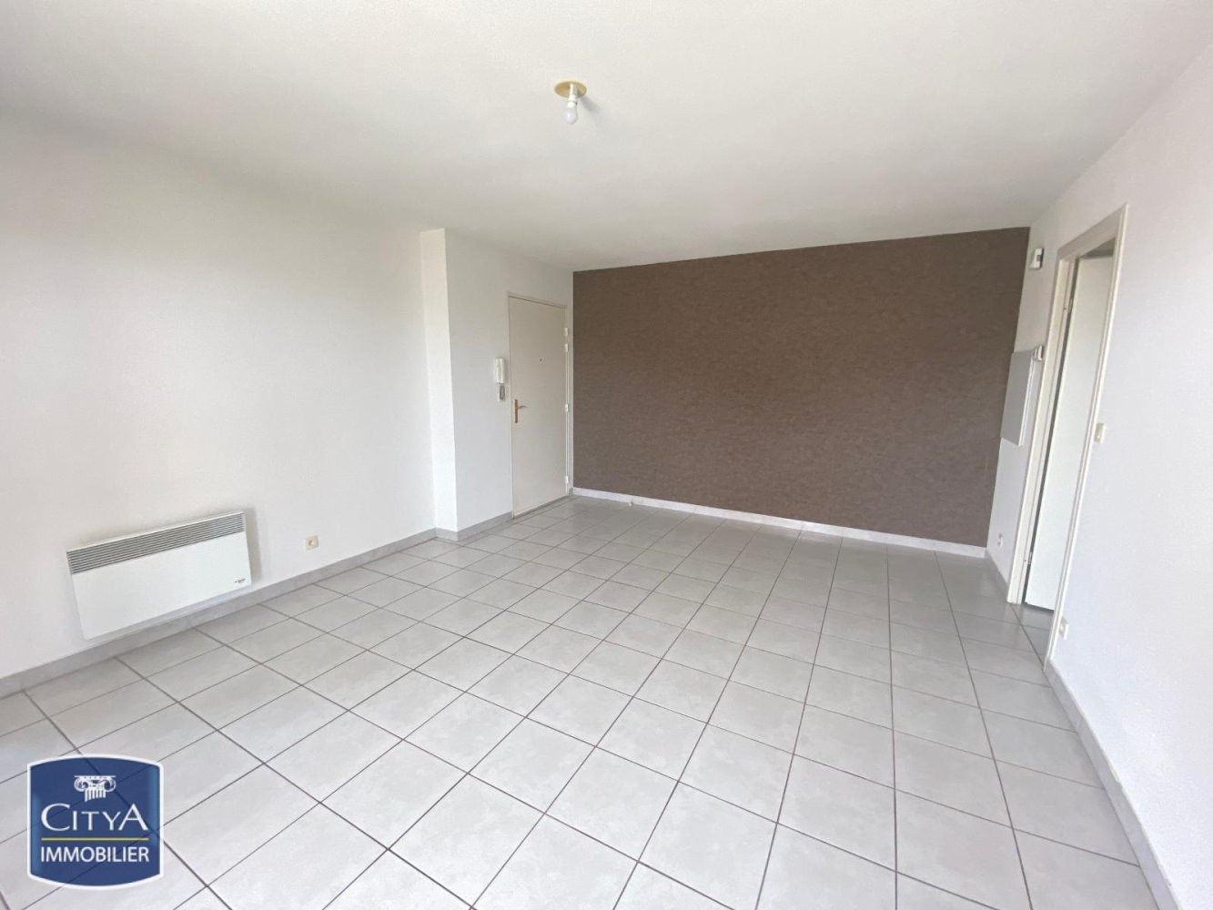 Apartamento T2 em Le Cateau-Cambresis, France N.º 40045