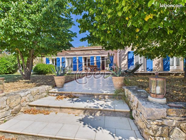 3 غرف نوم فيلا في Saint-Maximin-la-Sainte-Baume, France رقم 287068