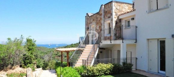 Квартира с 4 комнатами в Арцакена, Италия № 34398 2