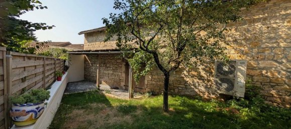 8 bedrooms House in Deux-Sevres, France No. 357413 9